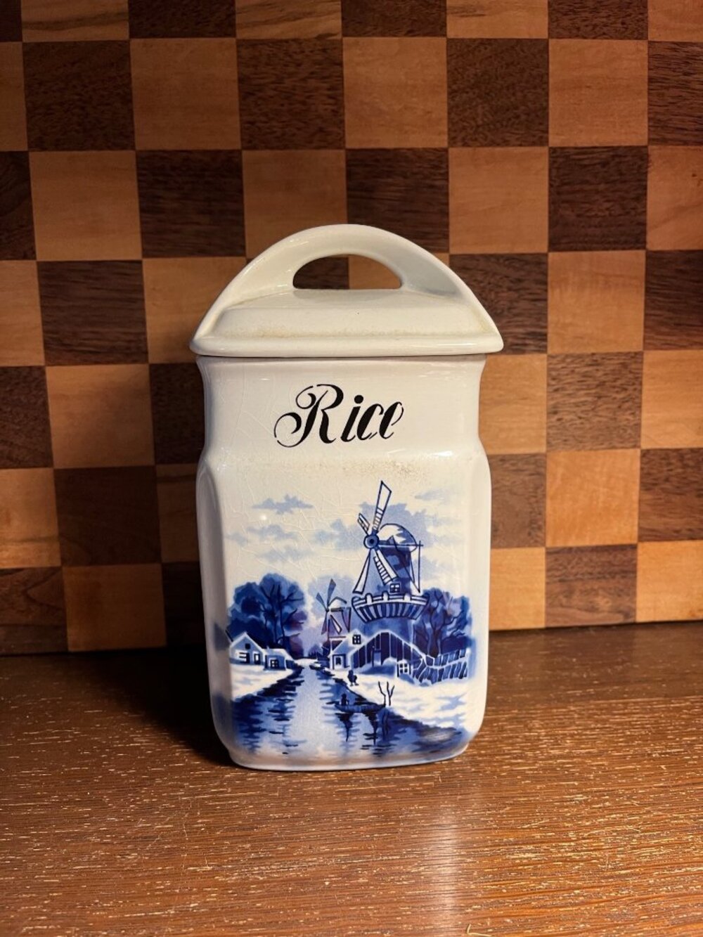 German Inga Delft Rice Canister Blue and White A530, Chip in lid, base and rim